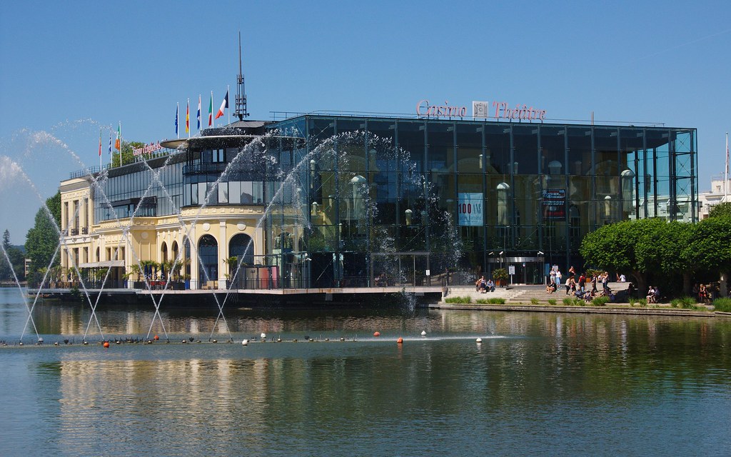 Enghien les Bains casino